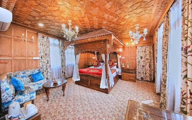 Luxury Süit