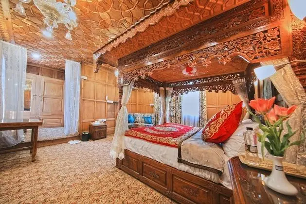 Luxury Süit