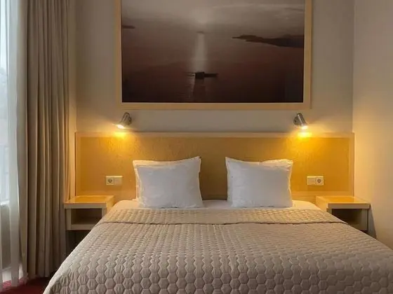 Comfort Tek Büyük veya İki Ayrı Yataklı Oda