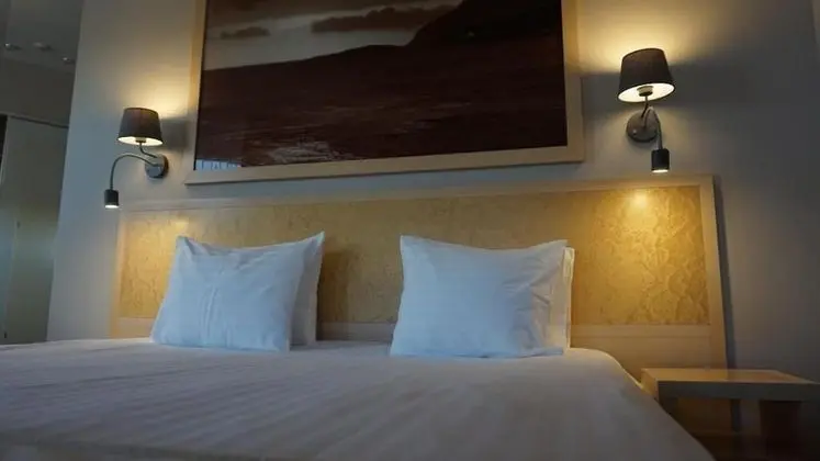 Comfort Tek Büyük veya İki Ayrı Yataklı Oda (Plus)
