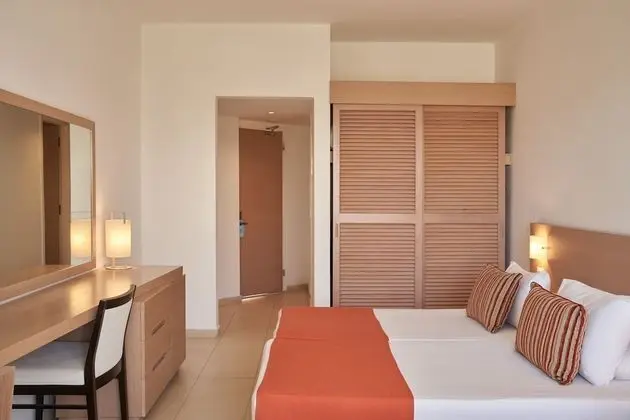 Tek Büyük Yataklı Oda, Bahçe Manzaralı
