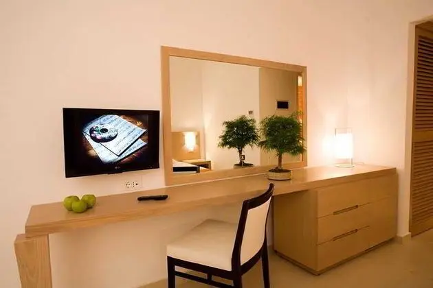 1 Çift Kişilik Veya 2 Tek Kişilik Yatak Garden View