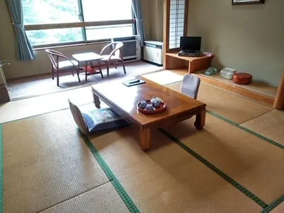 Traditional Oda, Sigara İçilebilir (Japanese Style for 4 Guests)