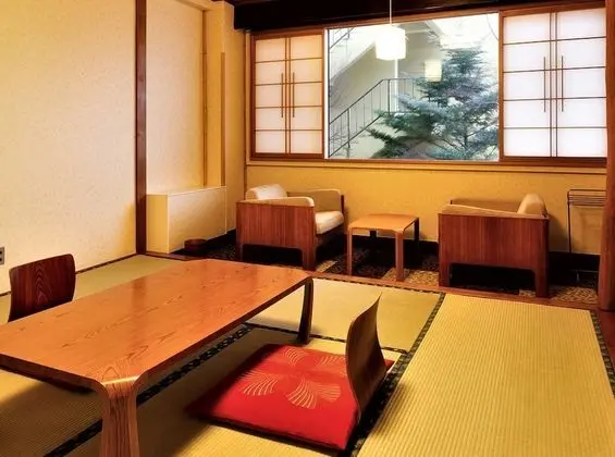 Traditional Oda, Sigara İçilmez (Japanese Style, A)