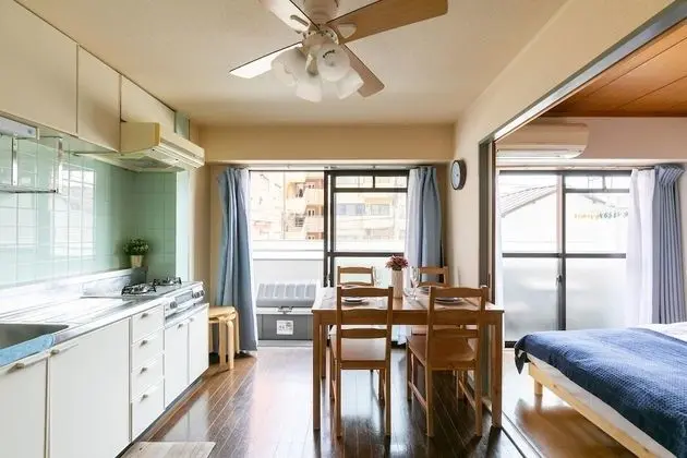 Apart Daire, Balkon