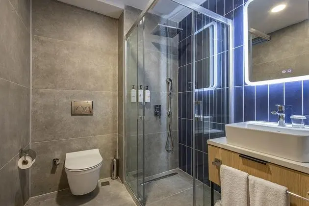 Twin Guest Room