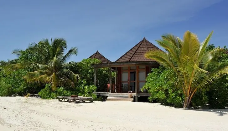 Villa, Plaj Kenarı