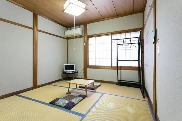 Traditional Oda (Japanese Style, for 3 Guests)