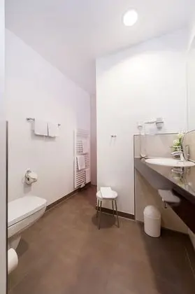 Tek Büyük Yataklı Oda (Komforthotel)