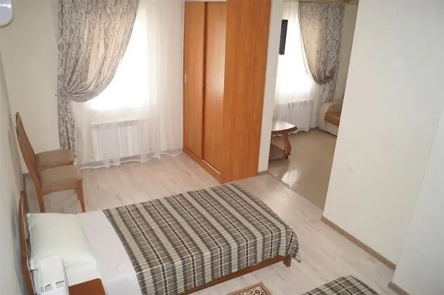 Standard Üç Kişilik Oda, Birden Çok Yatak, Sigara İçilmez