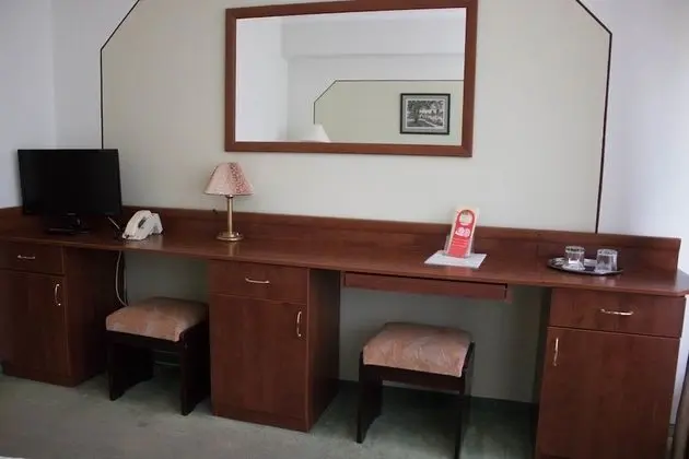 Comfort Tek Büyük veya İki Ayrı Yataklı Oda