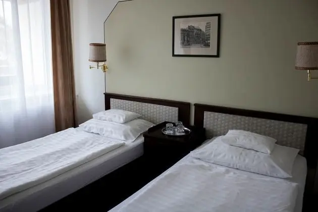 Comfort Tek Büyük veya İki Ayrı Yataklı Oda