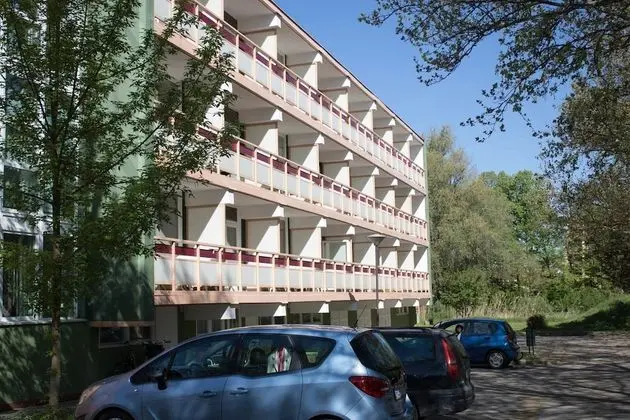Comfort Tek Büyük veya İki Ayrı Yataklı Oda