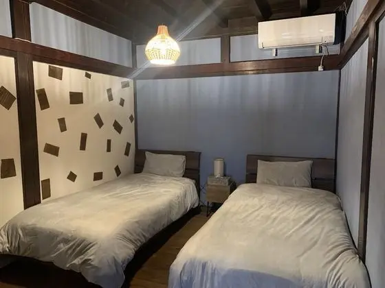 Basic İki Ayrı Yataklı Oda