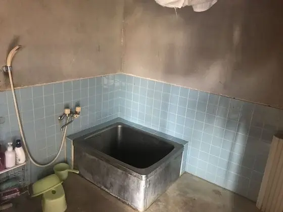 Ortak Ranzalı Oda, Sadece kadınlar için