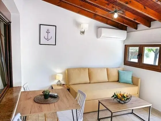 Apart Daire, Bahçe Manzaralı