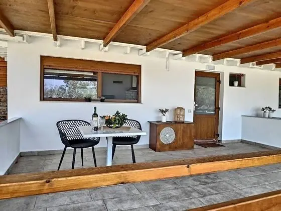 Apart Daire, Bahçe Manzaralı
