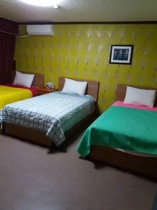 Üç Kişilik Oda