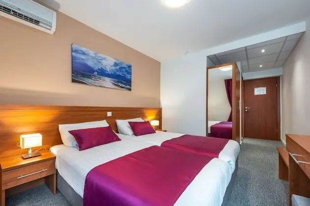 Double or Twin Room – Annex building