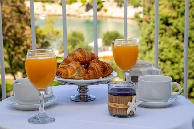 Standard Tek Büyük veya İki Ayrı Yataklı Oda, Balkon, Deniz Manzaralı