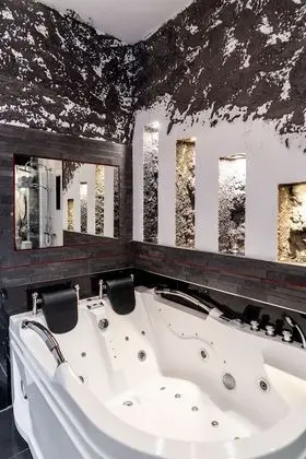 Luxury Oda, Sıcak Su Küveti