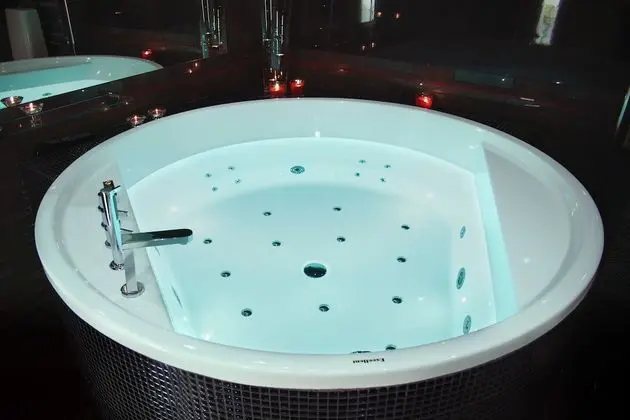 Luxury Oda, Sıcak Su Küveti