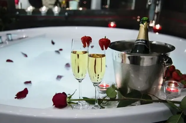 Luxury Oda, Sıcak Su Küveti