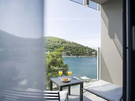 Deluxe Tek Büyük Yataklı Oda, Balkon, Deniz Manzaralı