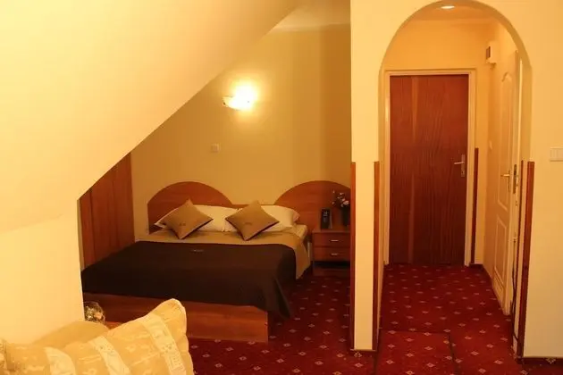 Tek Büyük Yataklı Oda (with direct pasage to thermal zone)