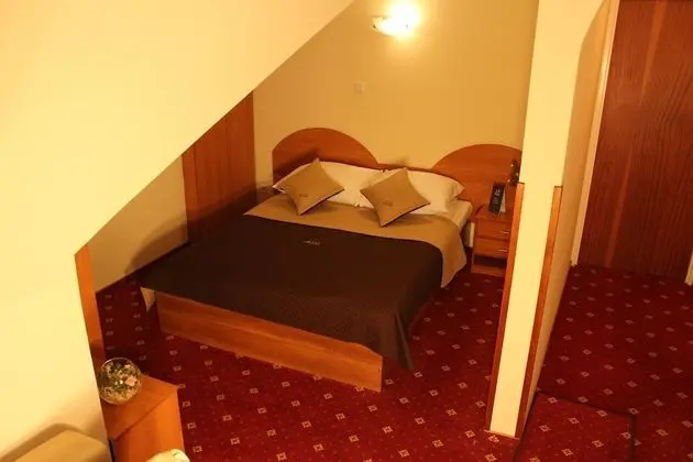 Tek Büyük Yataklı Oda (with direct pasage to thermal zone)