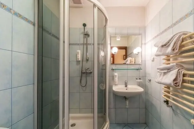 Tek Büyük Yataklı Oda (with direct pasage to thermal zone)