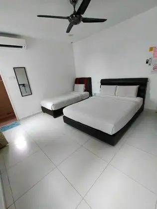 Üç Kişilik Oda
