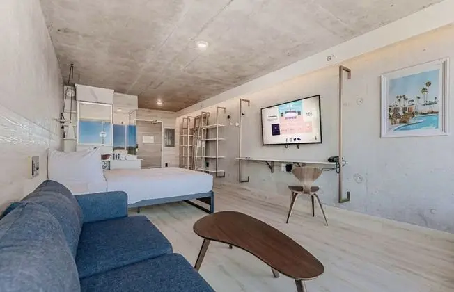 Design Stüdyo, 1 En Büyük (King) Boy Yatak, Sigara İçilmez