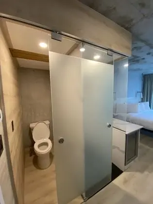Design Stüdyo, 1 En Büyük (King) Boy Yatak, Sigara İçilmez