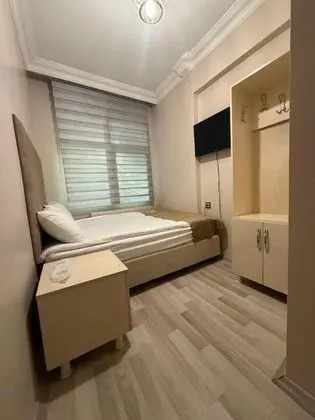 Standart Oda, Şehir Manzaralı