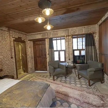 Standart Oda, Şehir Manzaralı