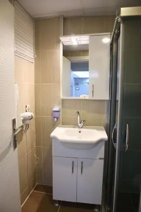 Tek Büyük veya İki Ayrı Yataklı Oda