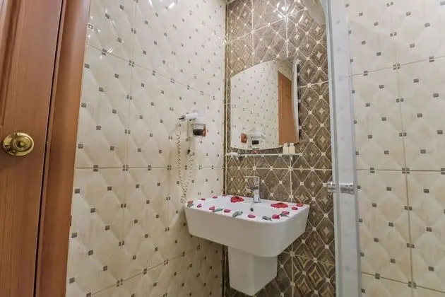 City Tek Büyük veya İki Ayrı Yataklı Oda