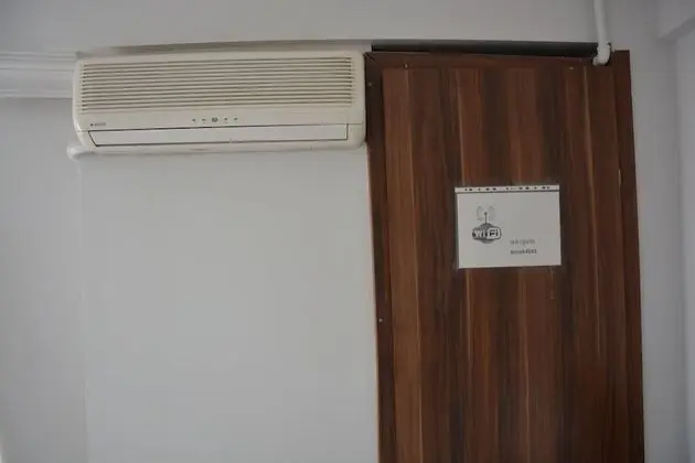 Basic İki Ayrı Yataklı Oda
