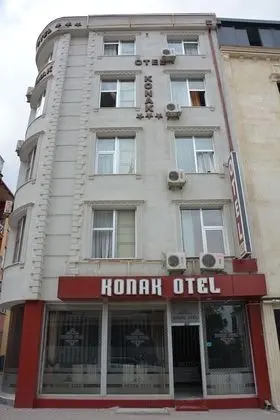 Basic Üç Kişilik Oda