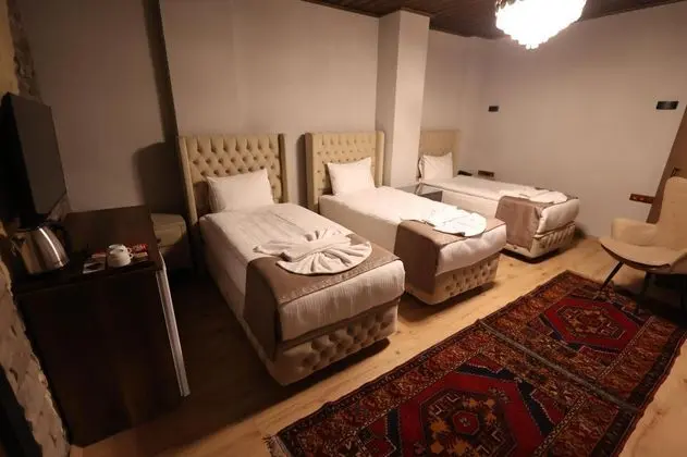 Triple, Şehir Manzaralı, Giriş Katı