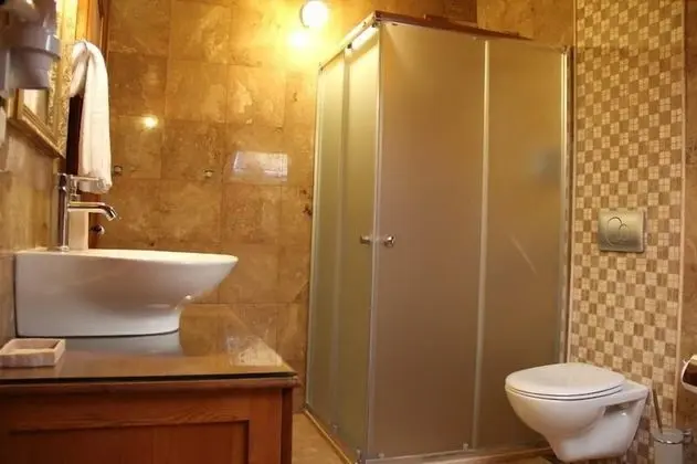 Tek Büyük veya İki Ayrı Yataklı Oda, Şehir Manzaralı