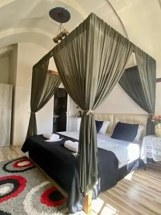 Basic Stone Room