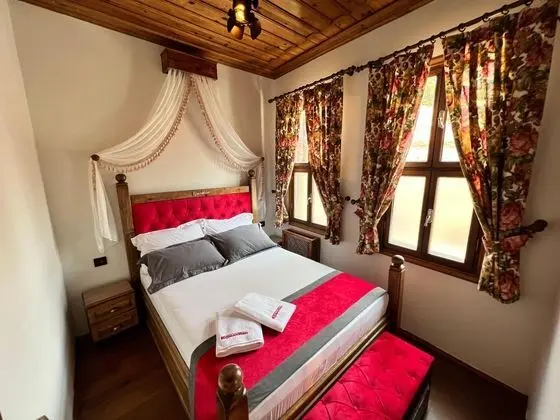 https://images.odamax.com/img/1920x1080/odamax/image/upload/KONAKHAN_202510161956524_IMG_1951.JPG