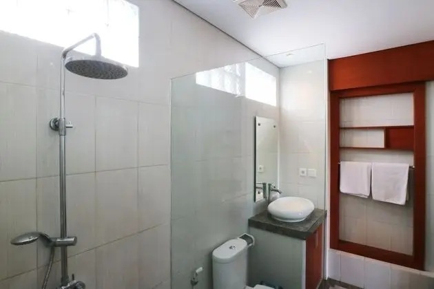 Superior Tek Büyük veya İki Ayrı Yataklı Oda