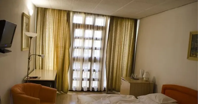 Süit, Balkon
