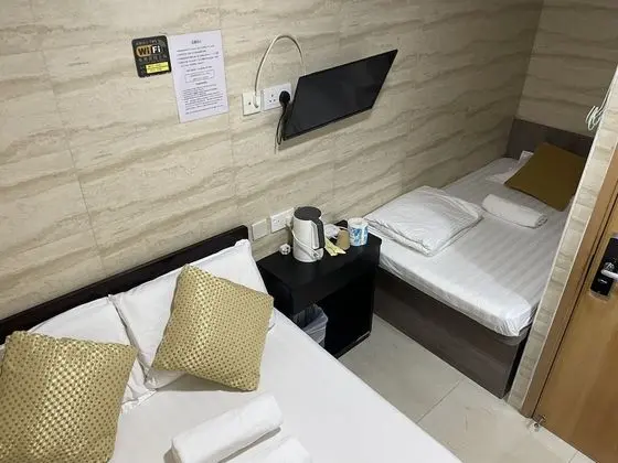 Üç Kişilik Oda