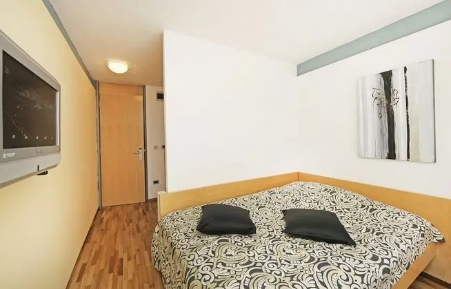 Comfort Tek Kişilik Oda, 1 Tek Kişilik Yatak, Özel Banyo, Avlu Manzaralı