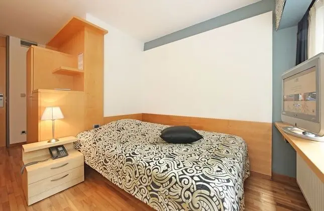 Comfort Tek Kişilik Oda, 1 Tek Kişilik Yatak, Özel Banyo, Avlu Manzaralı