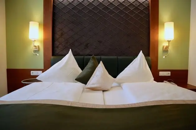 Standard Üç Kişilik Oda